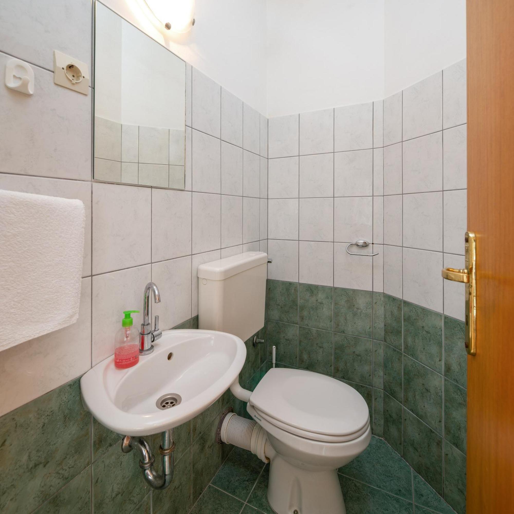 Seaview Apartments Grizelj Duće Oda fotoğraf